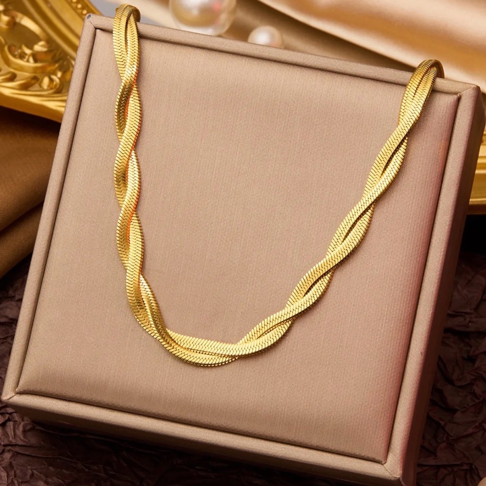 Fashion Jewelry Gold Braided Necklace